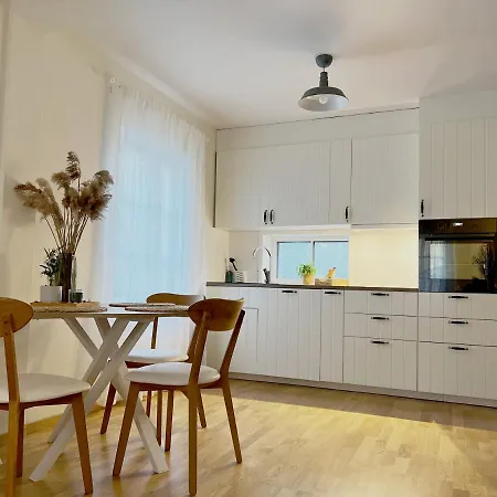 Arka Juhkentali Apartment *